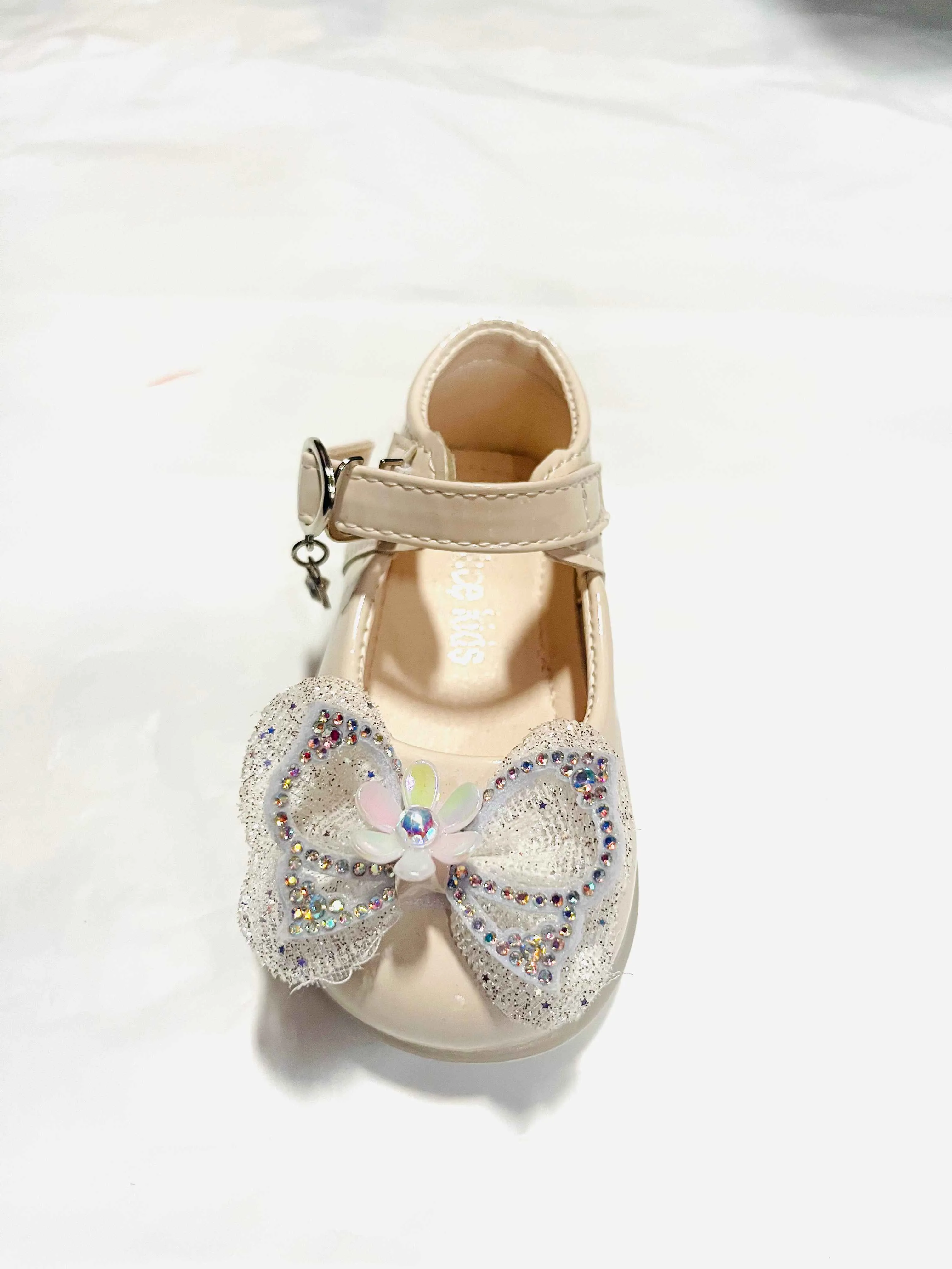 Girls' Cream/Beige Patent Mary Jane with Glitter Lace Bow