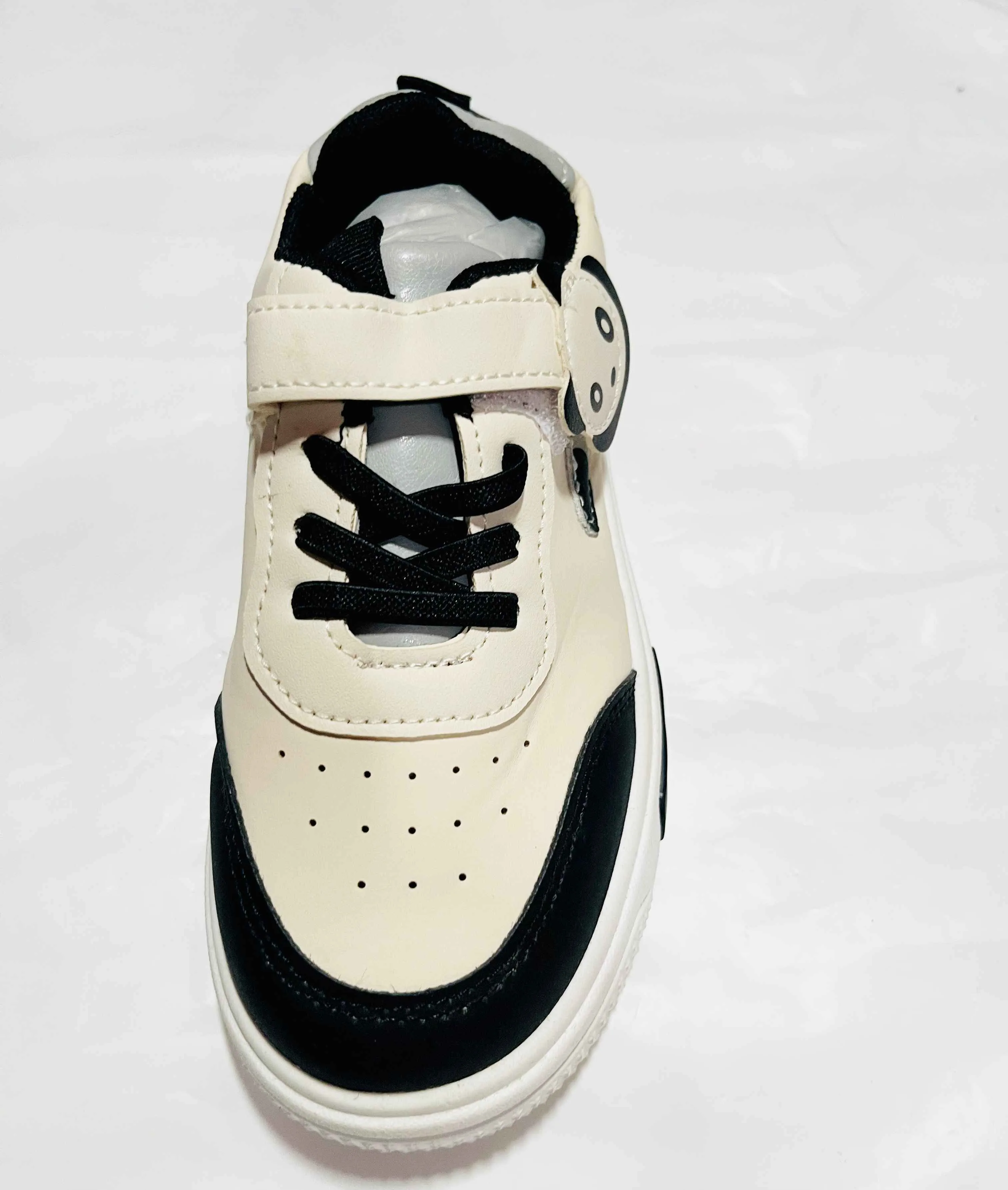 Kids' Cream & Black Smiley Patch Velcro Sneaker