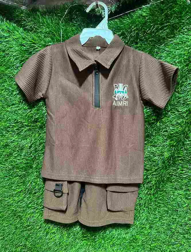 Brown AIMRI polo + cargo shorts